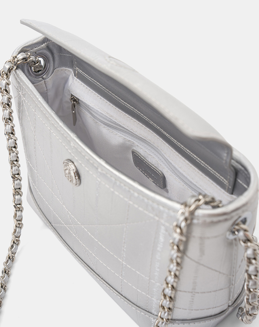 Túi Xách Nhỏ Túi Xách Nhỏ Phối Charm Strawberry - Image 8