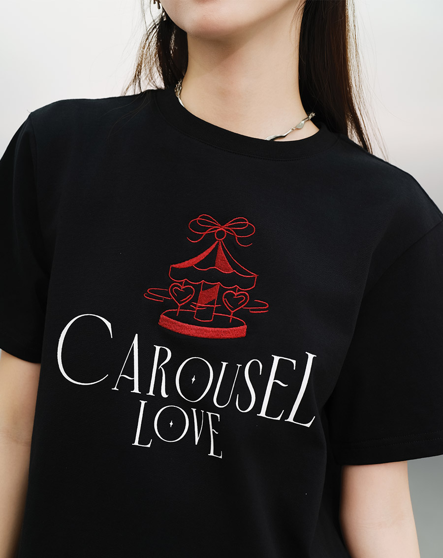 Áo thun form boxy thêu hình Xích đu trái tim - Image 4