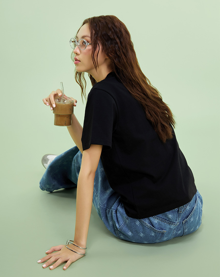 Áo thun form boxy in Photographie - Image 3