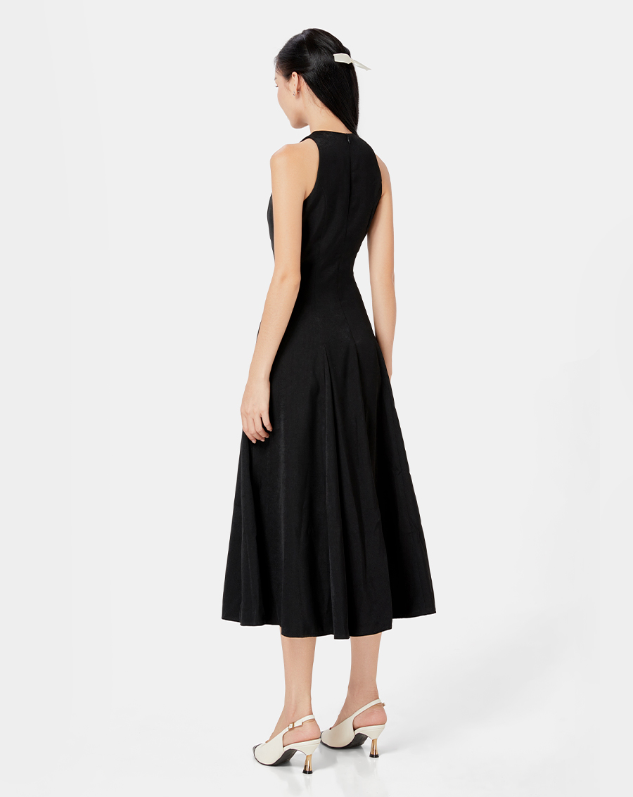 Đầm maxi cổ yếm form xòe - Image 4