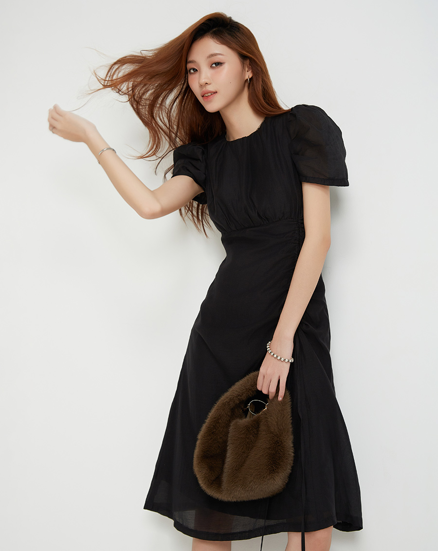 Đầm lửng rút nhún tay phồng - Image 1