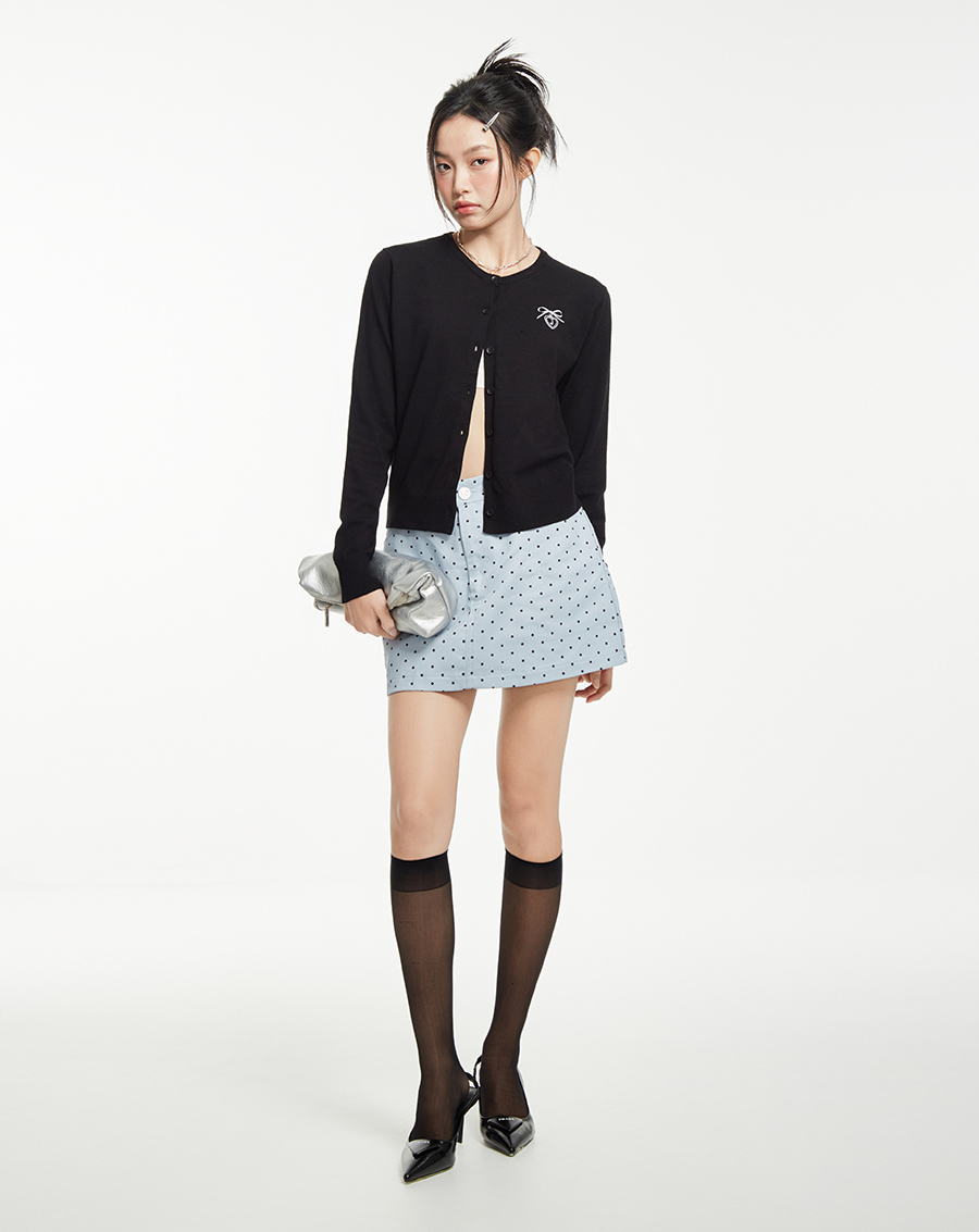 Áo cardigan cổ tròn thêu charm nơ - Image 2