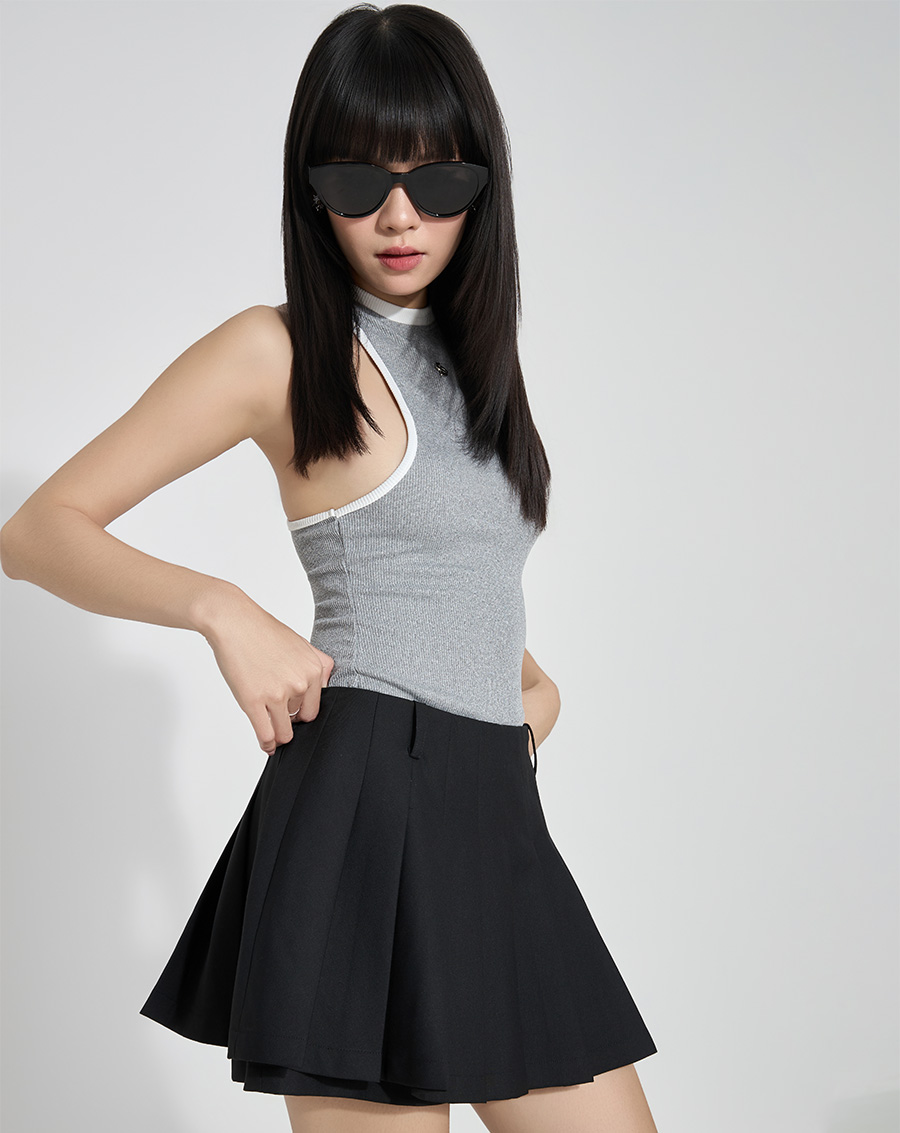 Quần giả váy xếp ly - Image 1