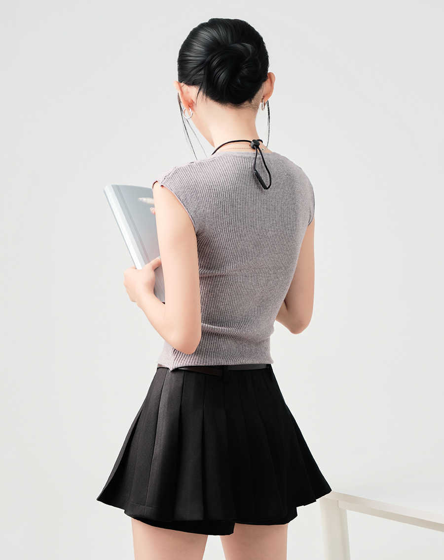 Quần giả váy xếp ly - Image 3