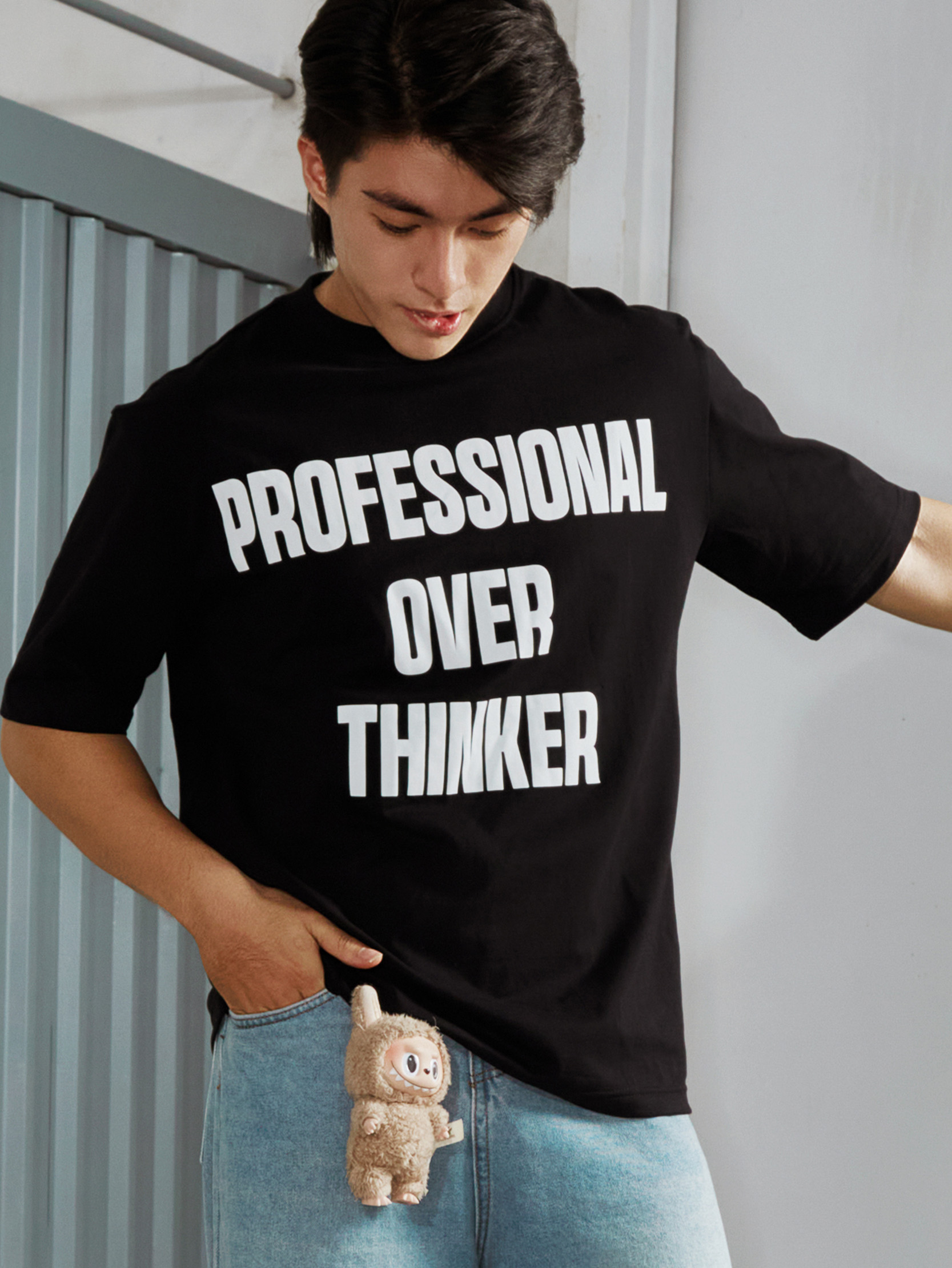 Áo thununisex Newzy Wonder oversized 100% cotton in Professional Overthinking NZATH005 - Image 5