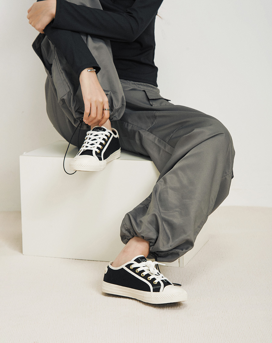 Blooming Light - Image 3