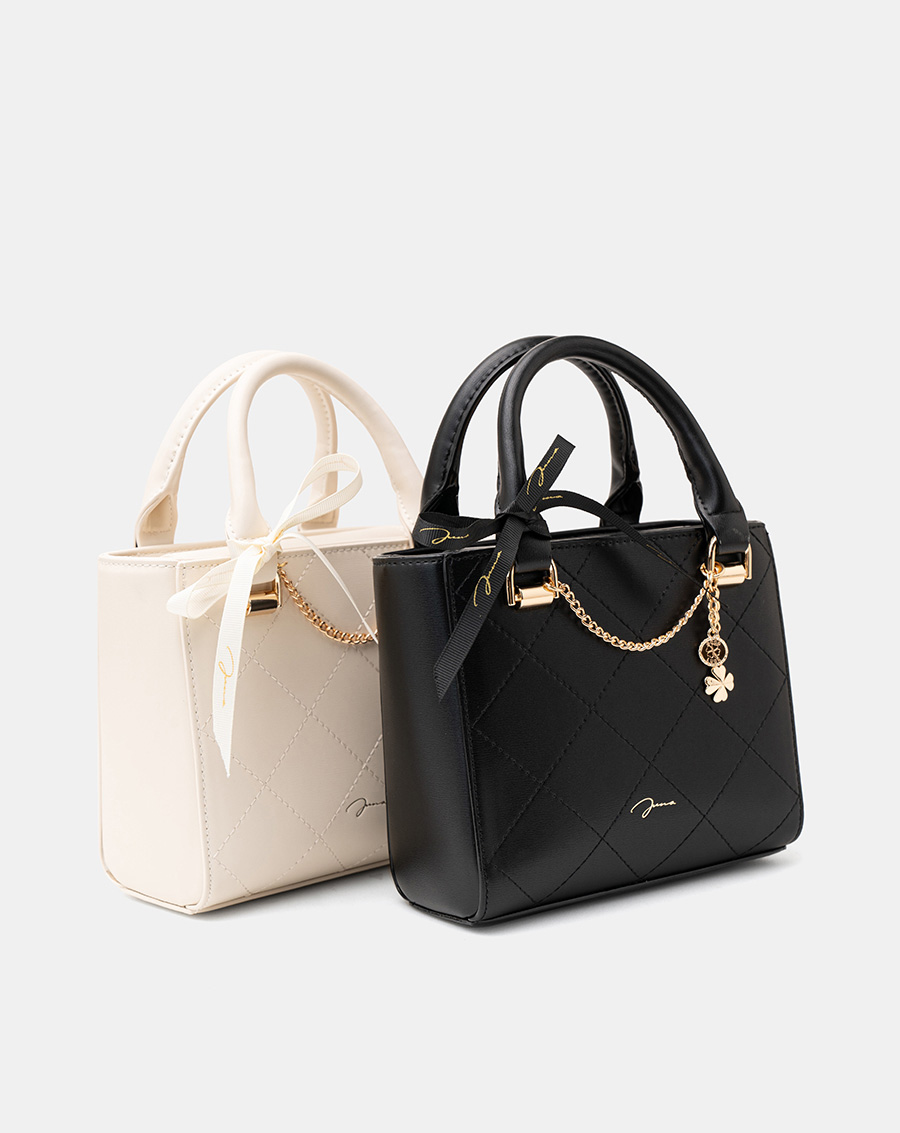 Túi Xách Nhỏ Phối Charm Trang Trí - Image 5