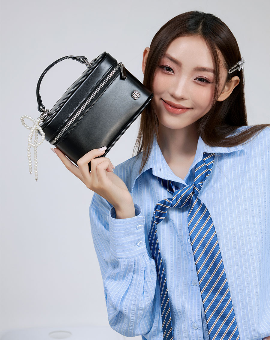 Túi Xách Nhỏ Vanity Bag Phối Charm Nơ - Image 3