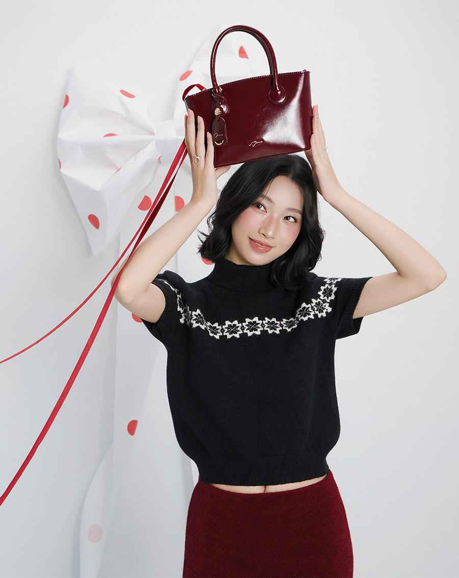 Túi Xách Nhỏ Bucket Bag Phối Charm - Image 3