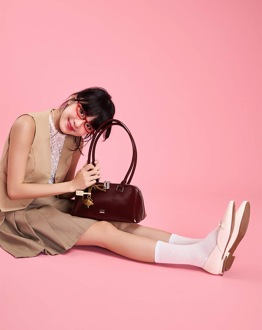 Túi Xách Trung Trang Trí Charm Croissant - Image 3