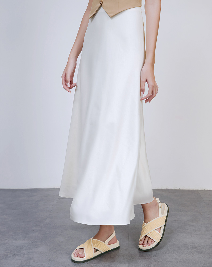 Giày Sandal Quai Chéo Phối Liệu Đan Lát - Image 3