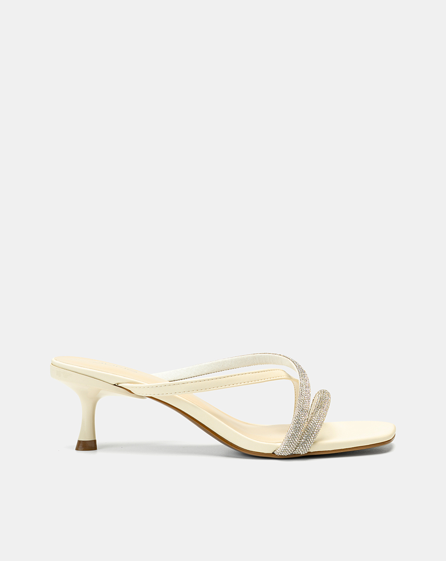 Giày Sandal Quai Đá