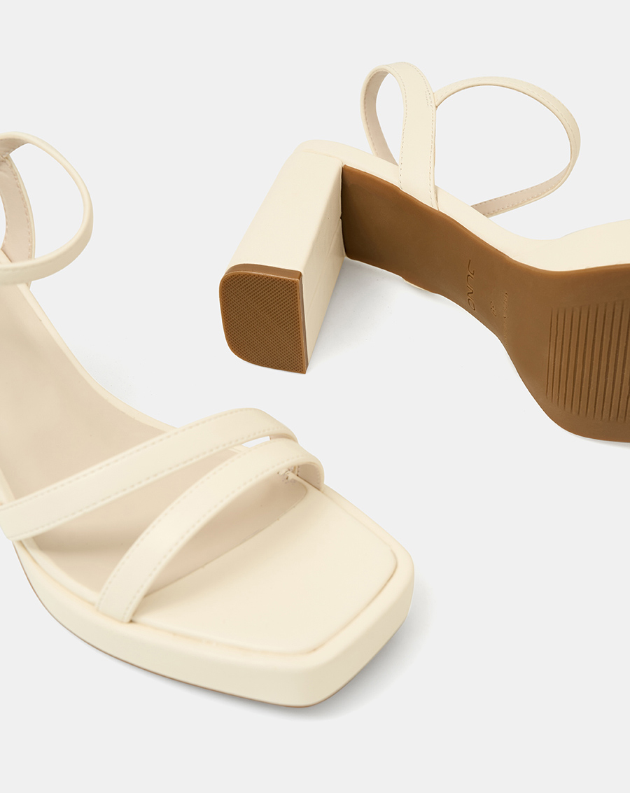 Giày Sandal Có Đúp Phối Quai Dây - Image 4