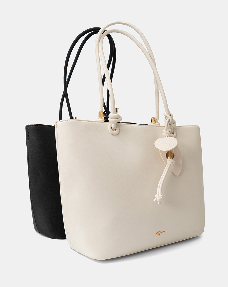 Túi Xách Lớn Phối Charm Trang Trí - Image 3