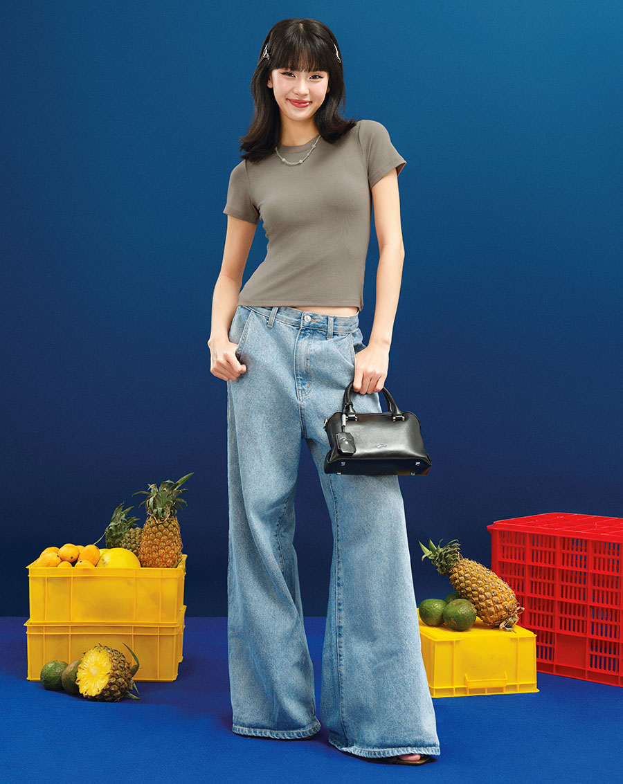 Áo thun form Slim-Fit tay ngắn. - Image 3