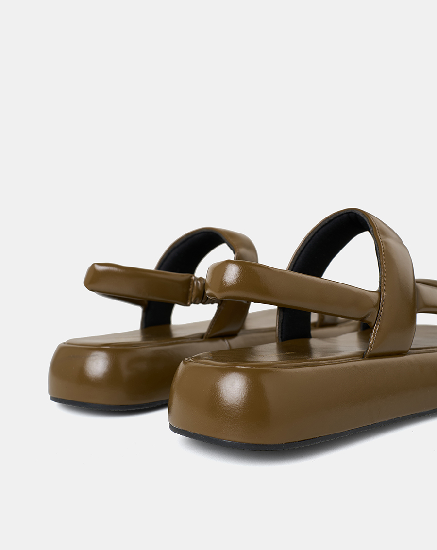 Giày Sandal Đế Bằng Quai Ngang - Image 4