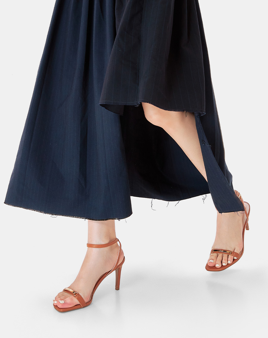 Giày Sandal Mũi Vuông Gắn Khóa Trang Trí - Image 2