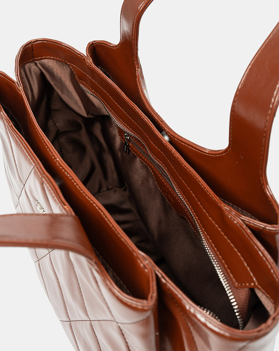 Túi Xách Lớn Tote Bag Chần Bông Hoạ Tiết Quả Trám - Image 6