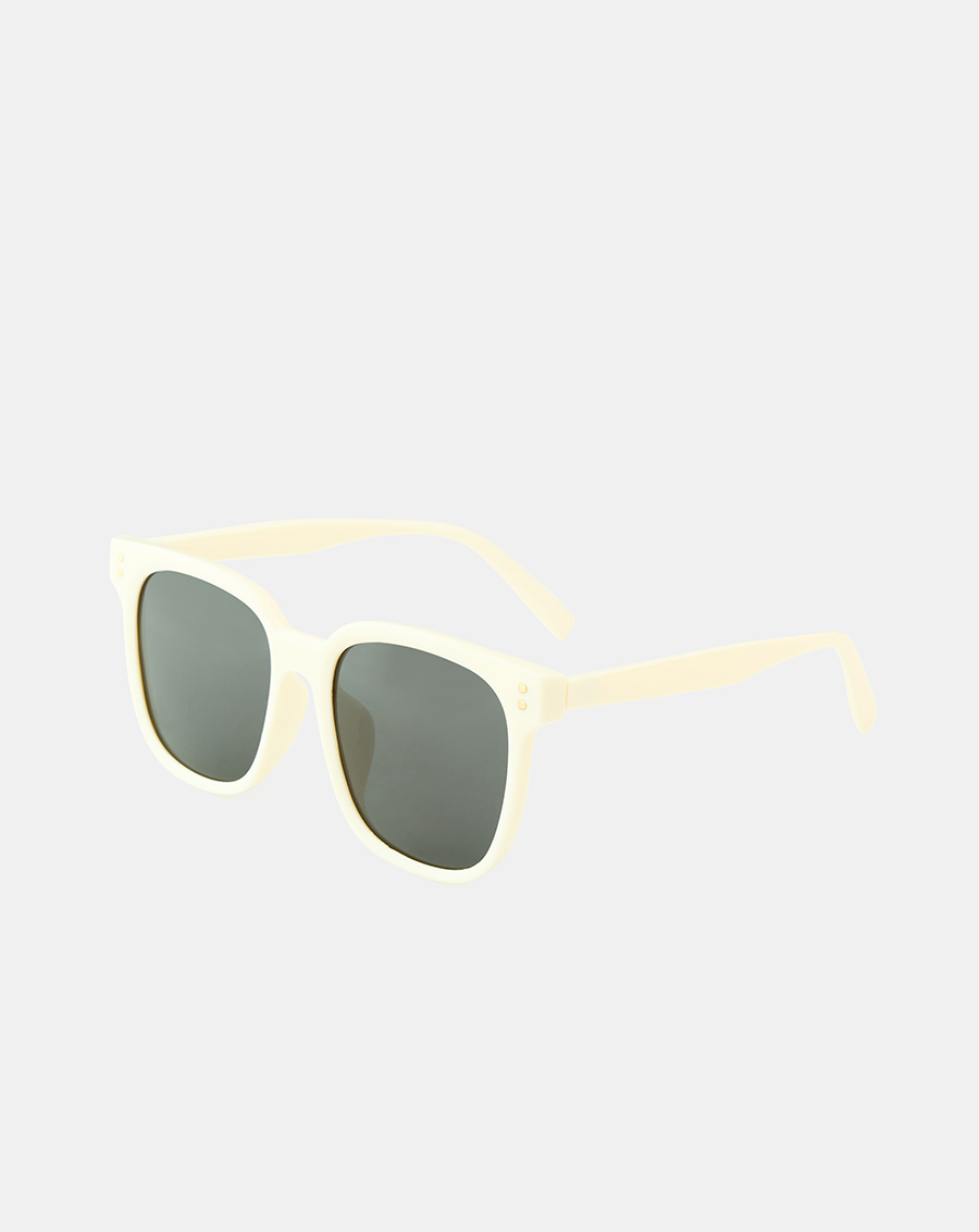 Mắt Kính Thời Trang - Image 5