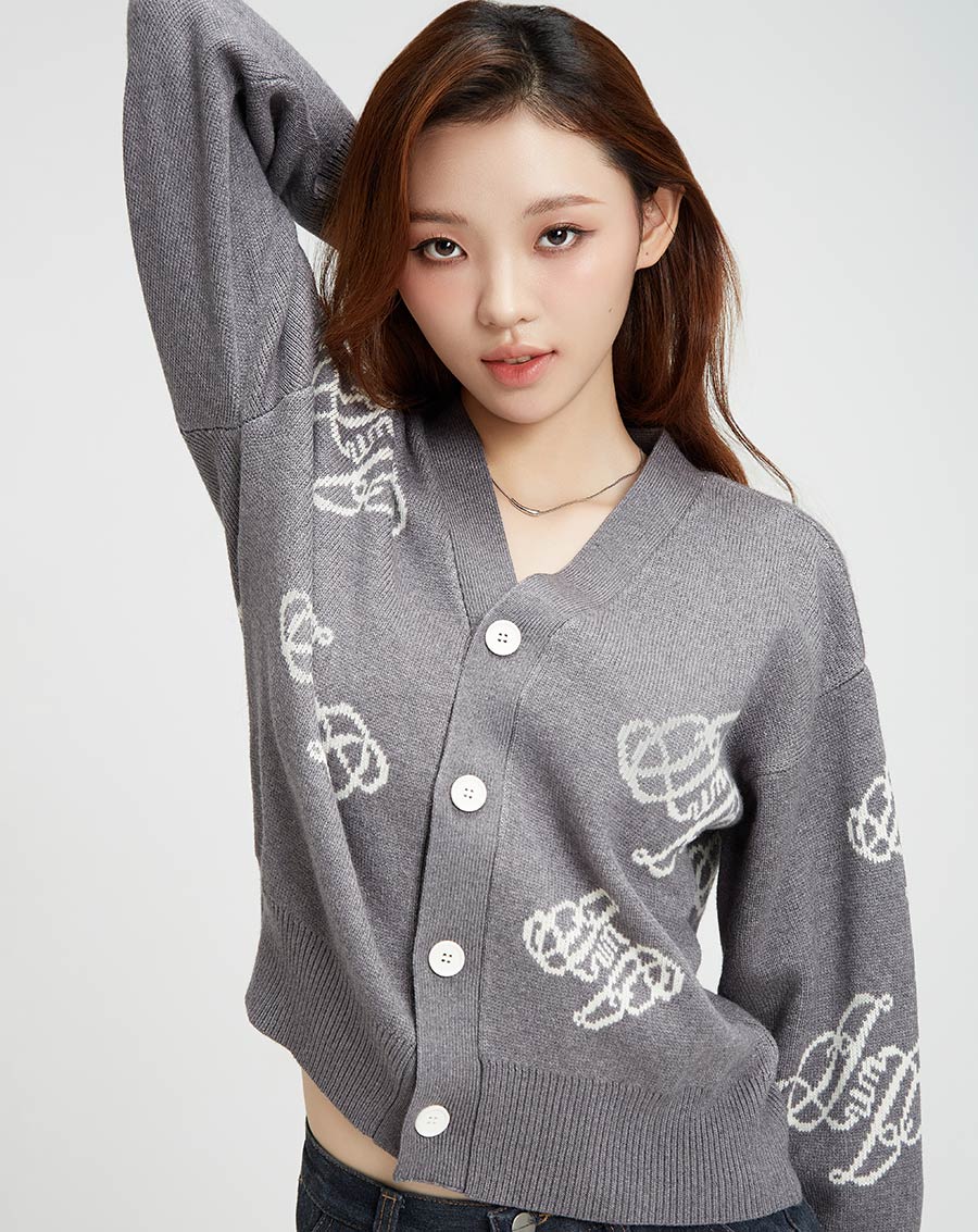 Áo khoác cardigan form boxy in monogram JUNO - Image 6