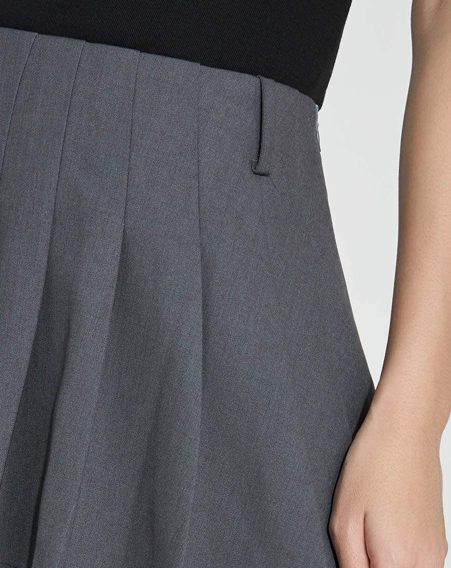 Quần giả váy xếp ly - Image 4