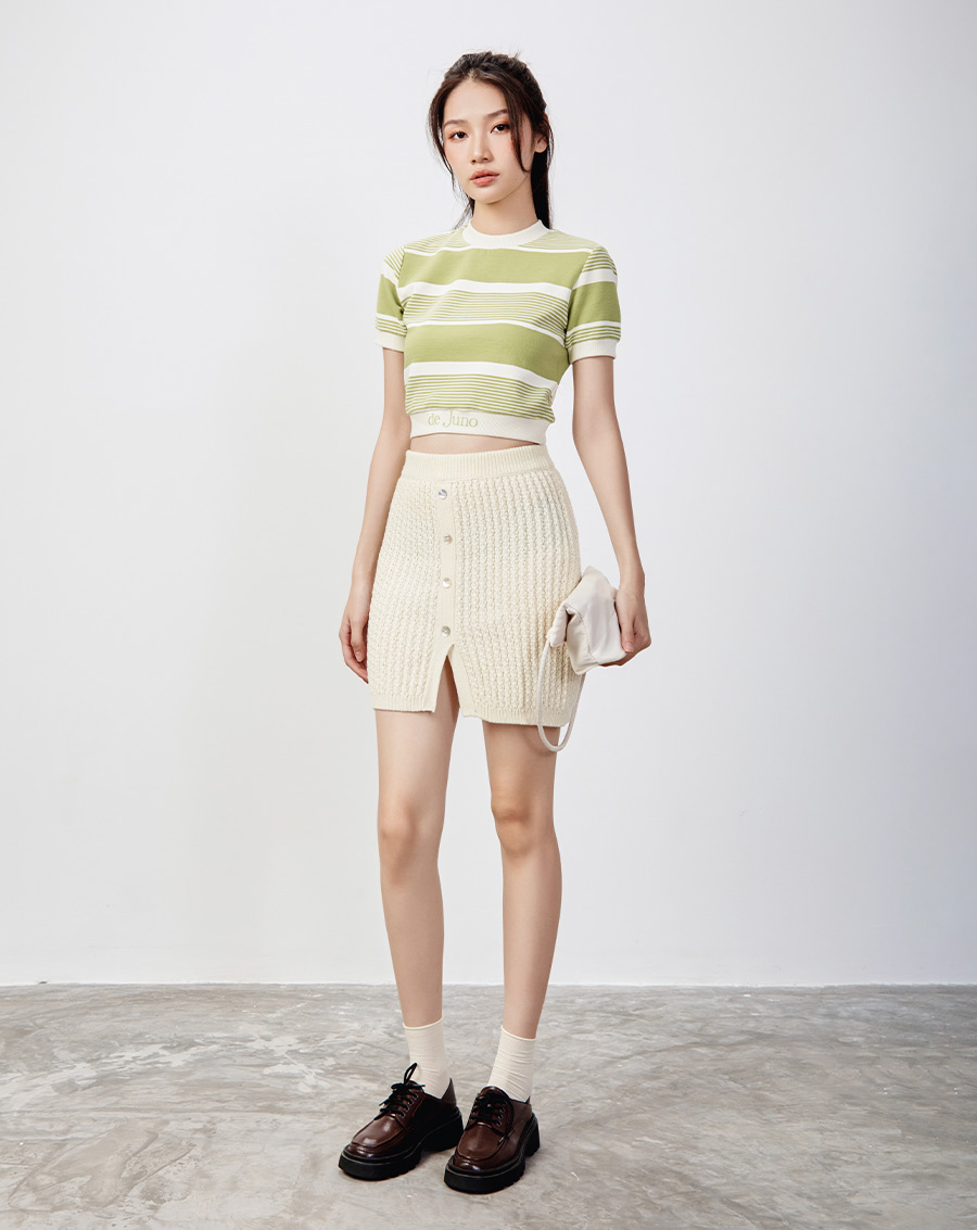 Áo crop sọc tay ngắn phối lai - Image 2