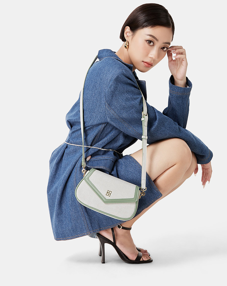 Túi Xách Nhỏ Crossbody Trang Trí Logo Cách Điệu - Image 3